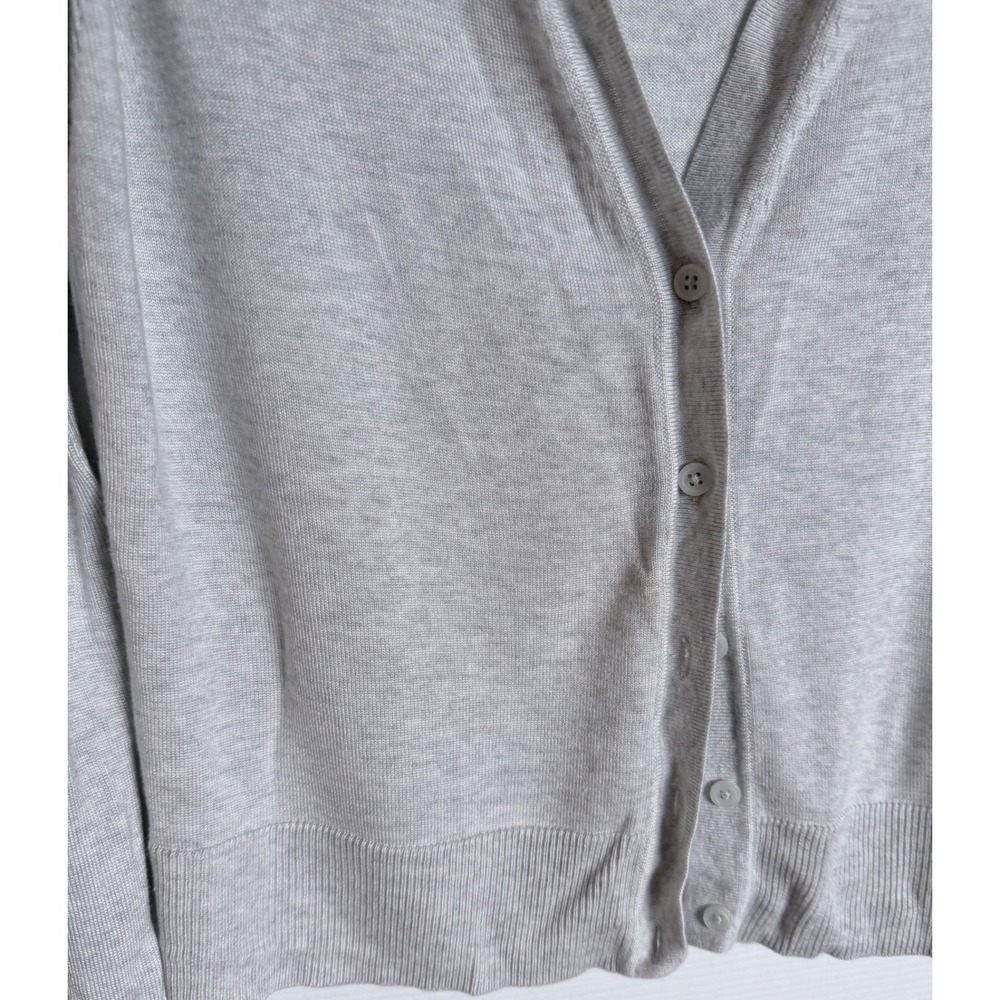 Athleta Gray Cardigan S/XS V Neck Button Front Minimalist Teacher Travel - Picture 9 of 10